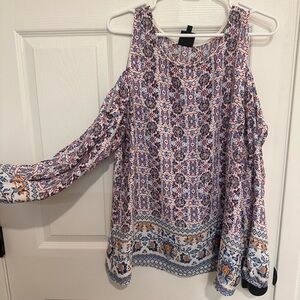 Bobeau XL Cold Shoulder Patterned Blouse